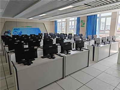 WDCM系統圖片上傳功能與計算機系統集成開發的實踐應用